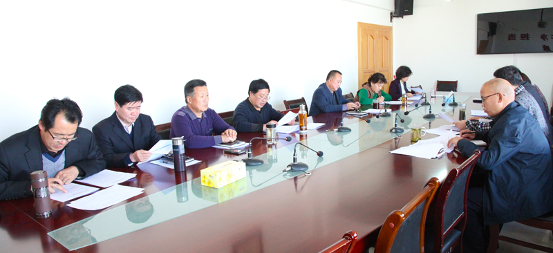 市纪委传达学习市委常委（扩大）会议精神