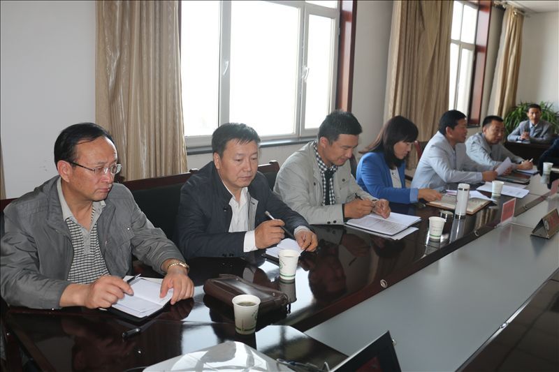 甘州:召开约谈会议 落实“两个责任”