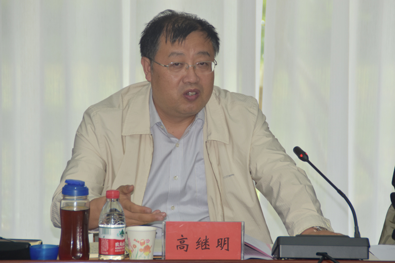 高书记1.jpg