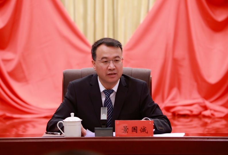 景国诚在张掖市纪委五届五次全会上作工作报告