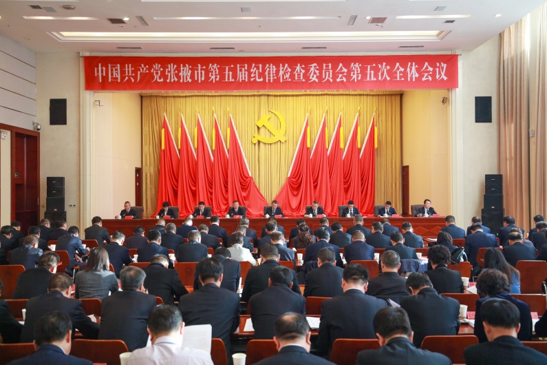 第二次会议近景_副本.jpg