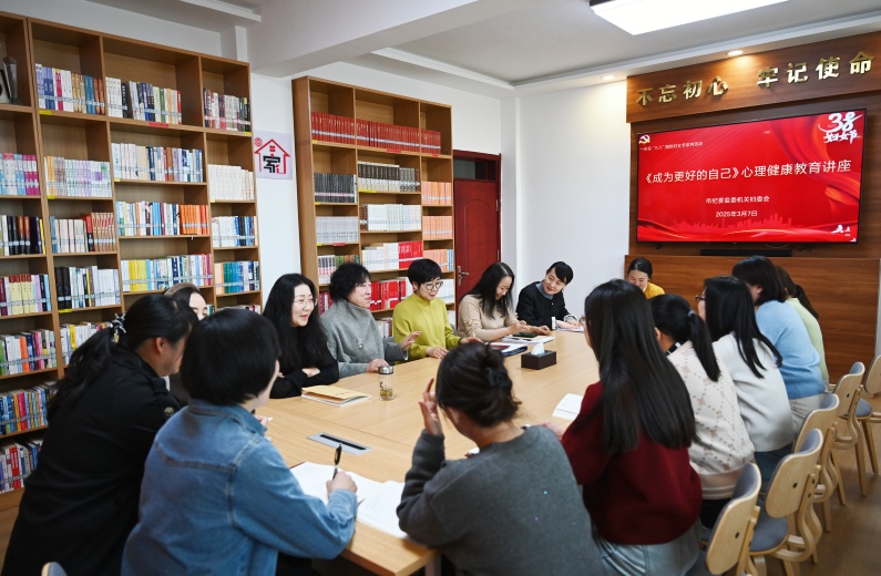 DSC_6456_副本-殷樱讲座1.jpg