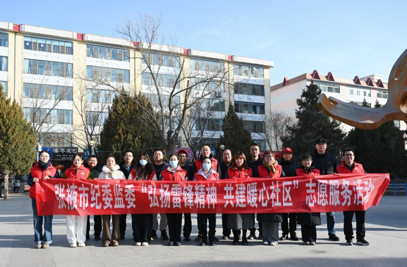 志愿服务合照_副本_副本-795.jpg